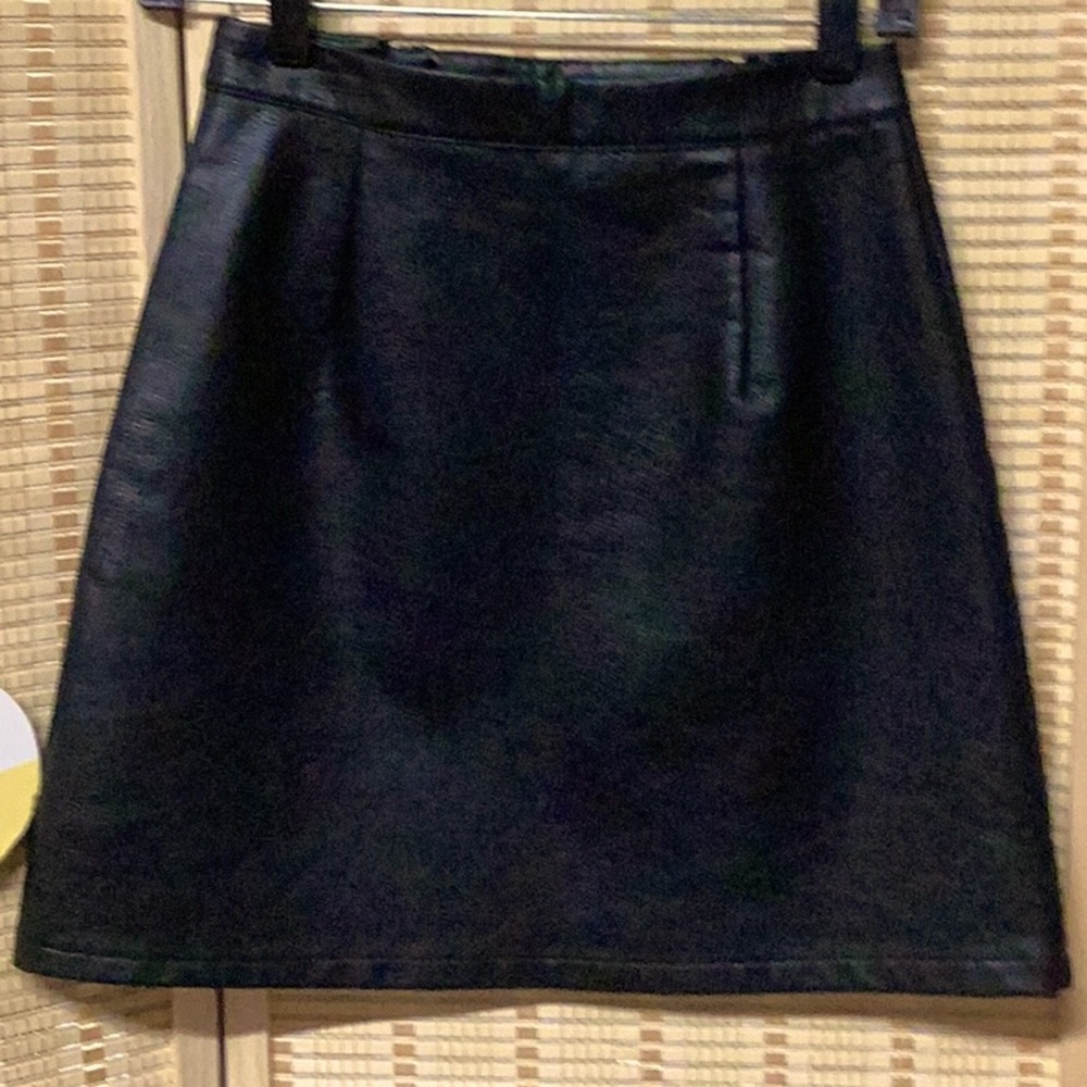 Zara Basic Skirt - image 3